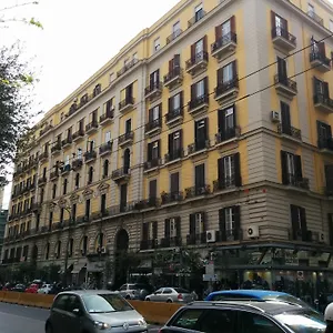 Be Italian Flat Bovio *** Νάπολη